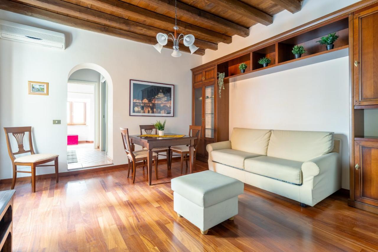 Vg Trevi Fountain 5 Stelle Elegant Apartment Róma Kültér fotó