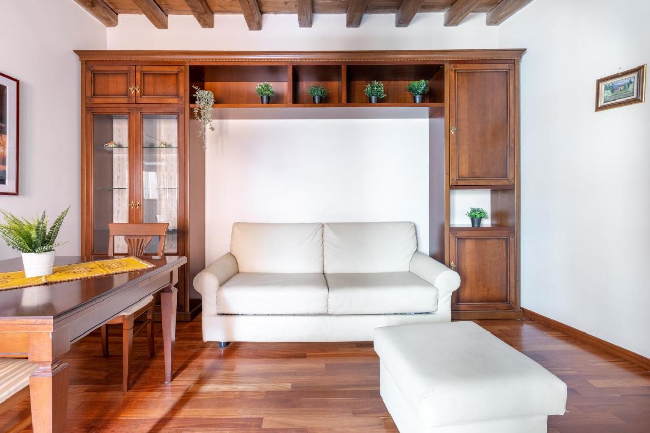 Vg Trevi Fountain 5 Stelle Elegant Apartment Róma Kültér fotó
