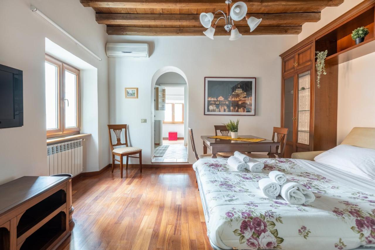 Vg Trevi Fountain 5 Stelle Elegant Apartment Róma Kültér fotó